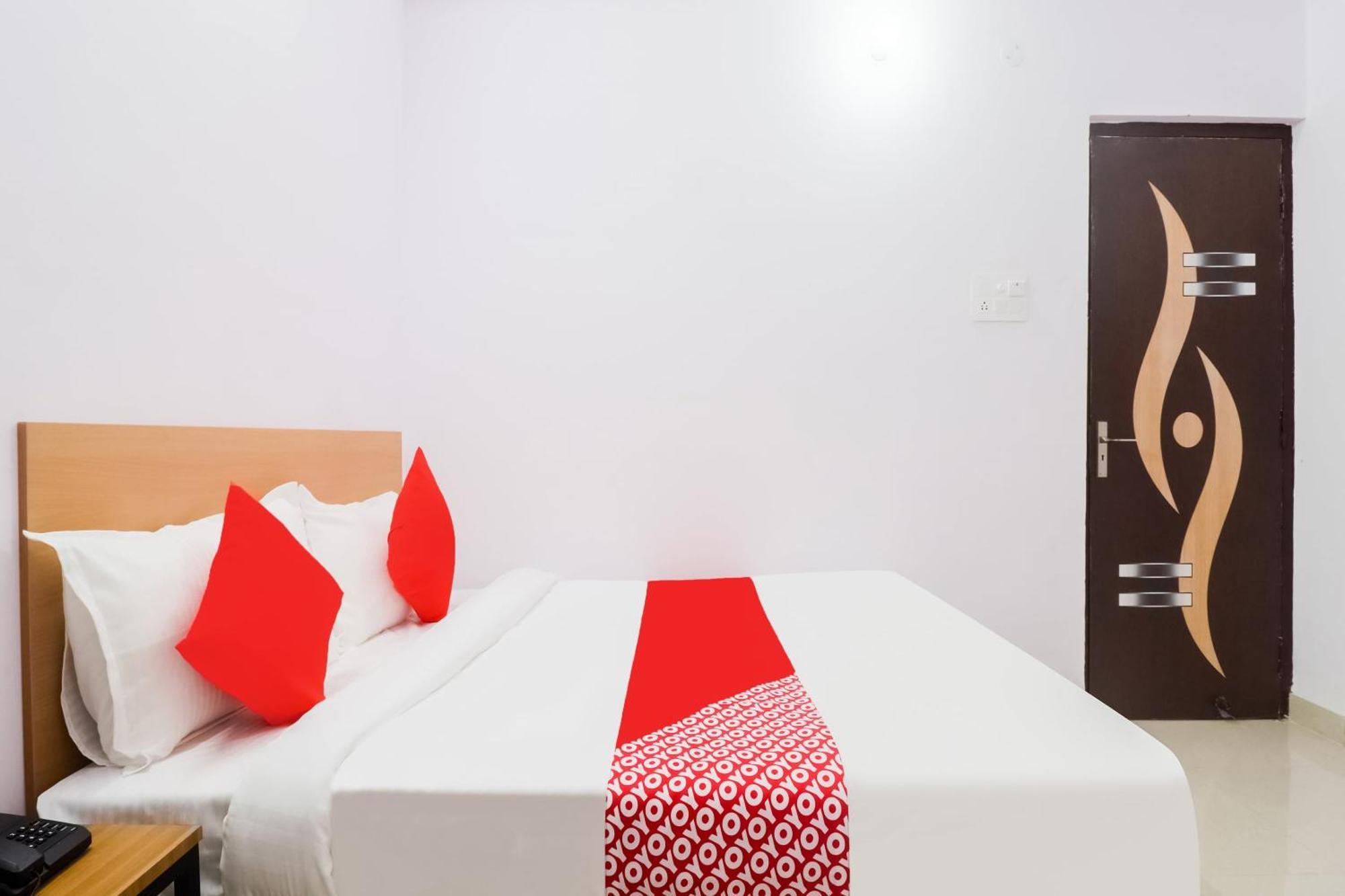OYO 78420 Flagship Hotel Dream Inn Danapur Exterior foto